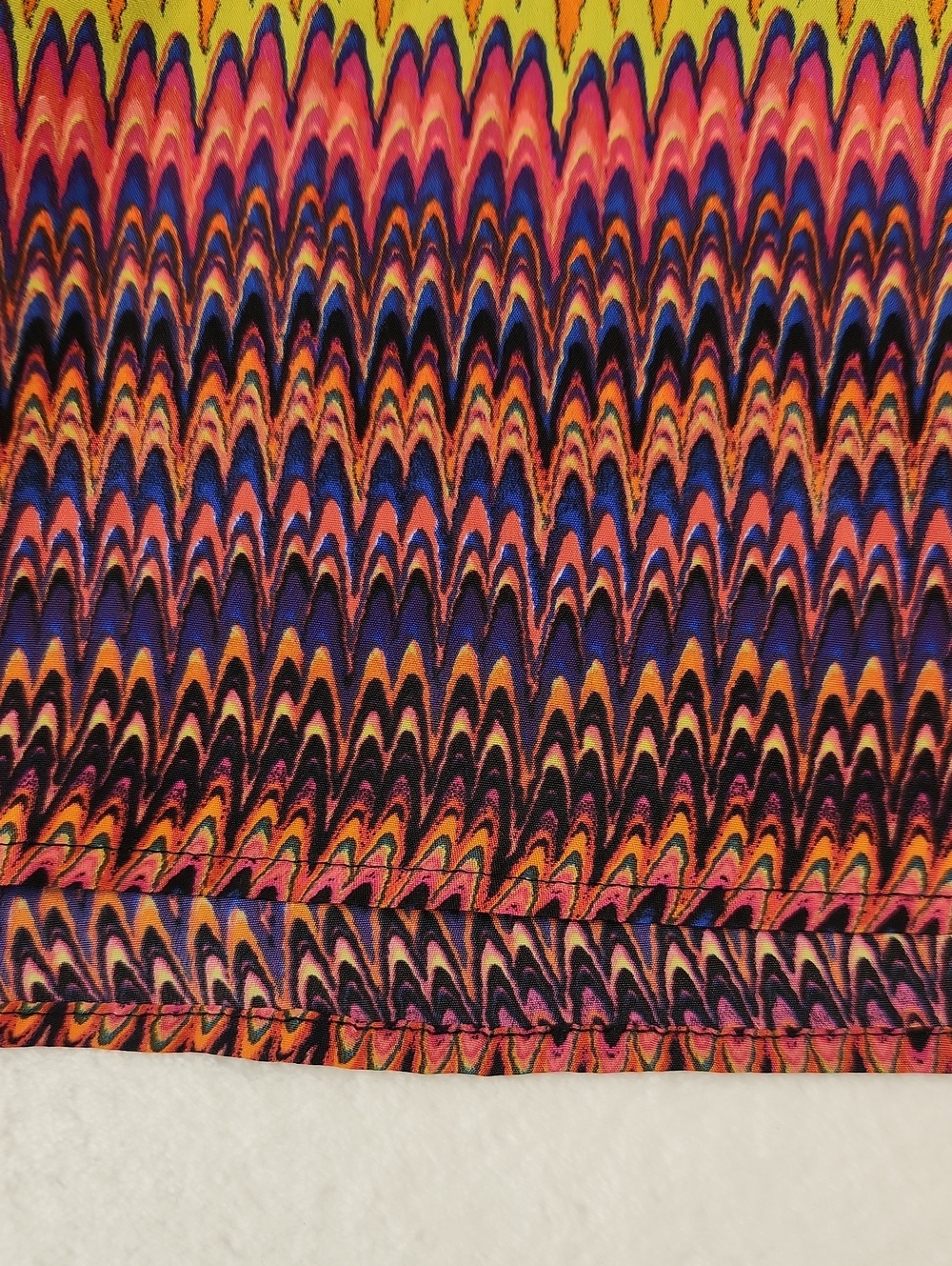 Kensie Mini Skirt Multicolor Zig Zag Pattern and Elastic Waistband Size M - Picture 10 of 16